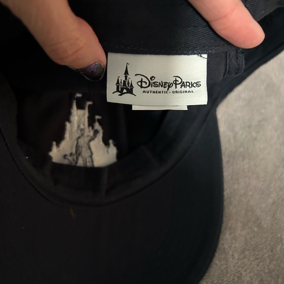 Disney Parks navy embroidered Walt Disney Mickey Castle ball cap adjustable - Picture 6 of 6